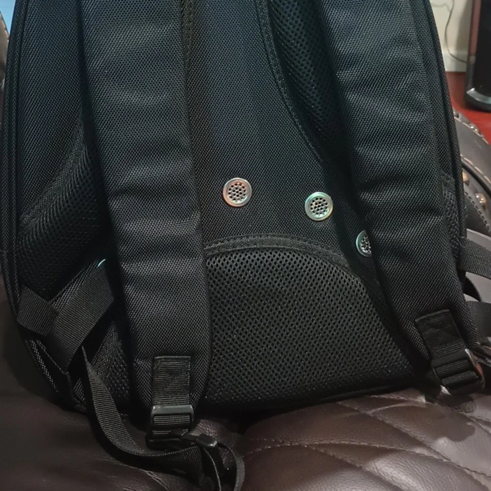 Pet carrier
